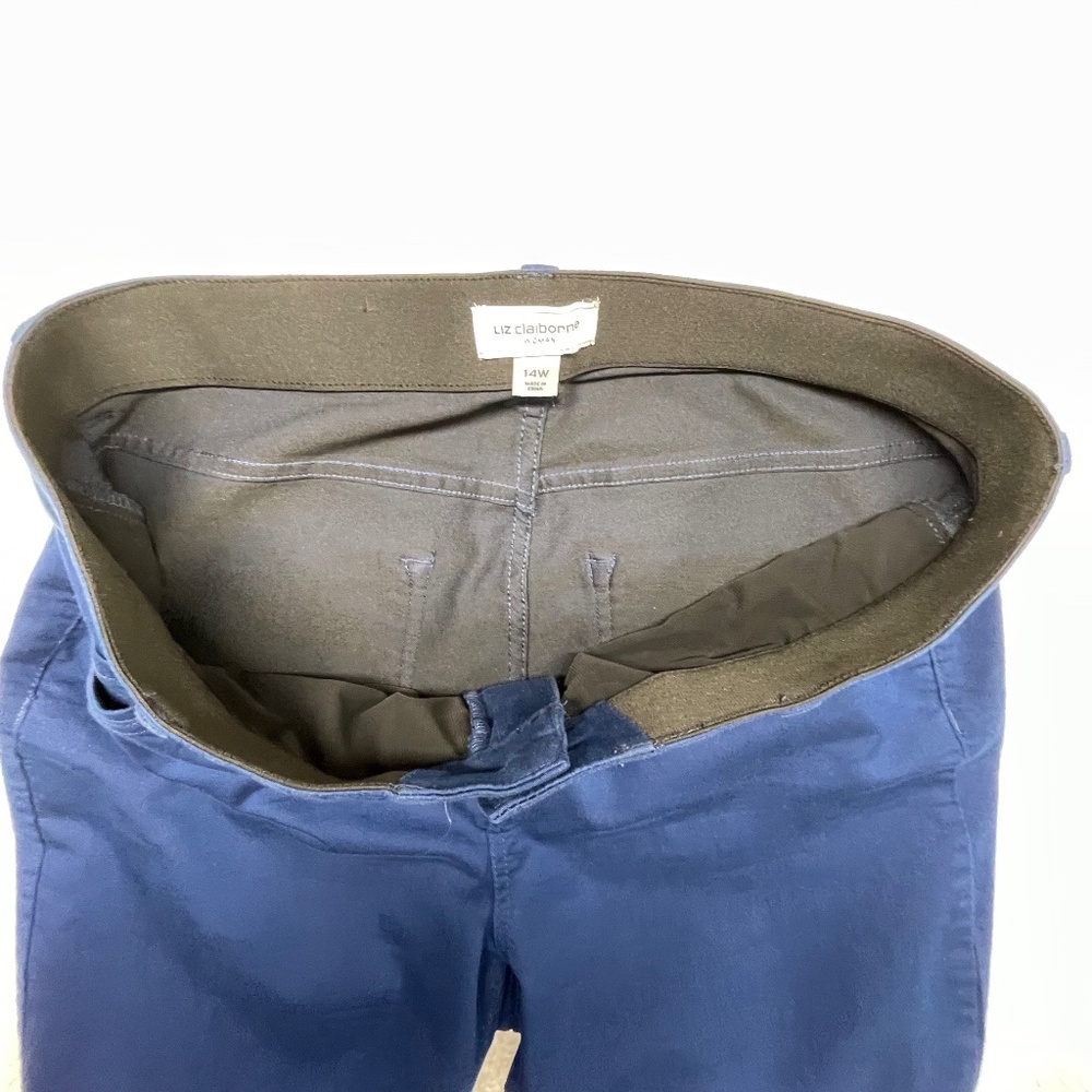 NWT Woman’s Liz Claiborne, Size 14 Blue, Pants - Picture 6 of 10